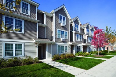 70 N. Burgher Avenue 1-4 Beds Apartment for Rent