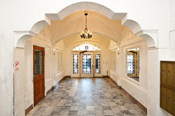 1290 Grove Street Studio-1 Bed Apartment for Rent - Photo Gallery 2