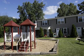 Apartment Playground Northeast Grand Rapids
