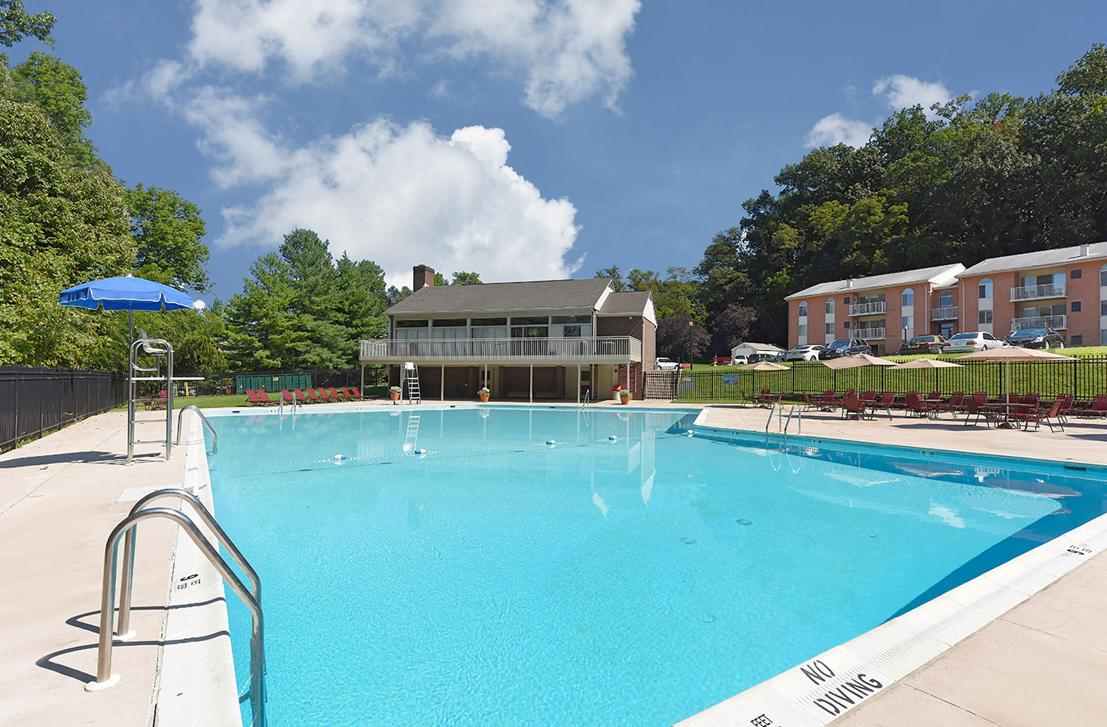 Padonia Village Apartments Luxury Apartments in Timonium, MD