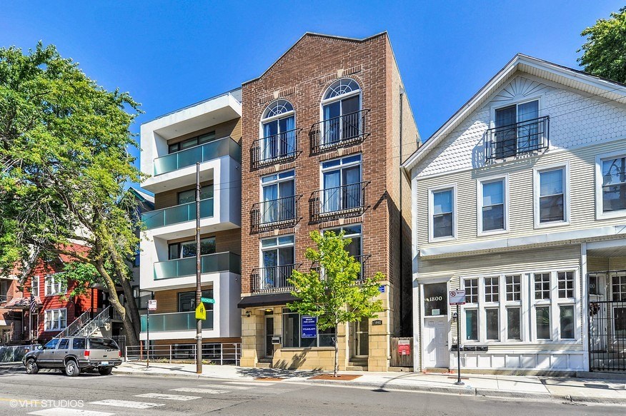 Roscoe Village Apartments for Rent Chicago, IL RENTCafé