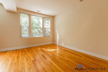 2222 W. Belden Ave. 1-4 Beds Apartment for Rent Photo Gallery 1