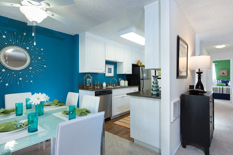 Sienna Apts dining area in the showroom apartment