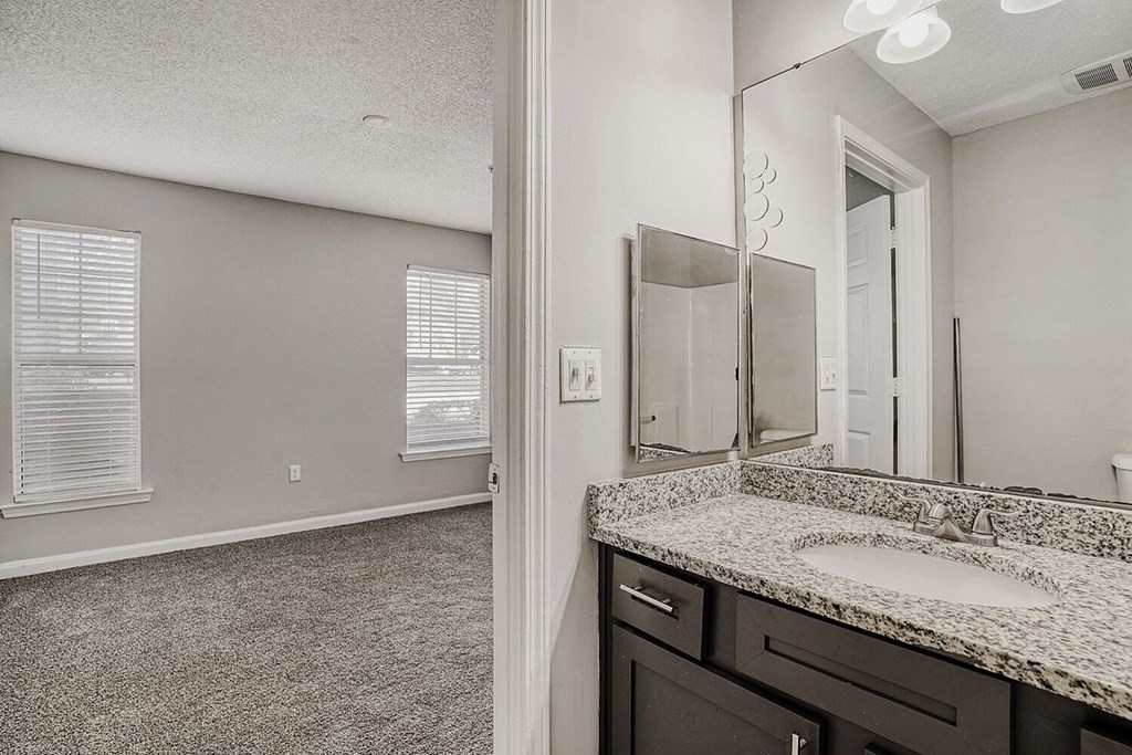 Avalon Apartments Charlotte Nc