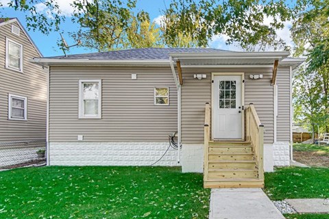 1047 Ralston Street 3 Beds Apartment for Rent