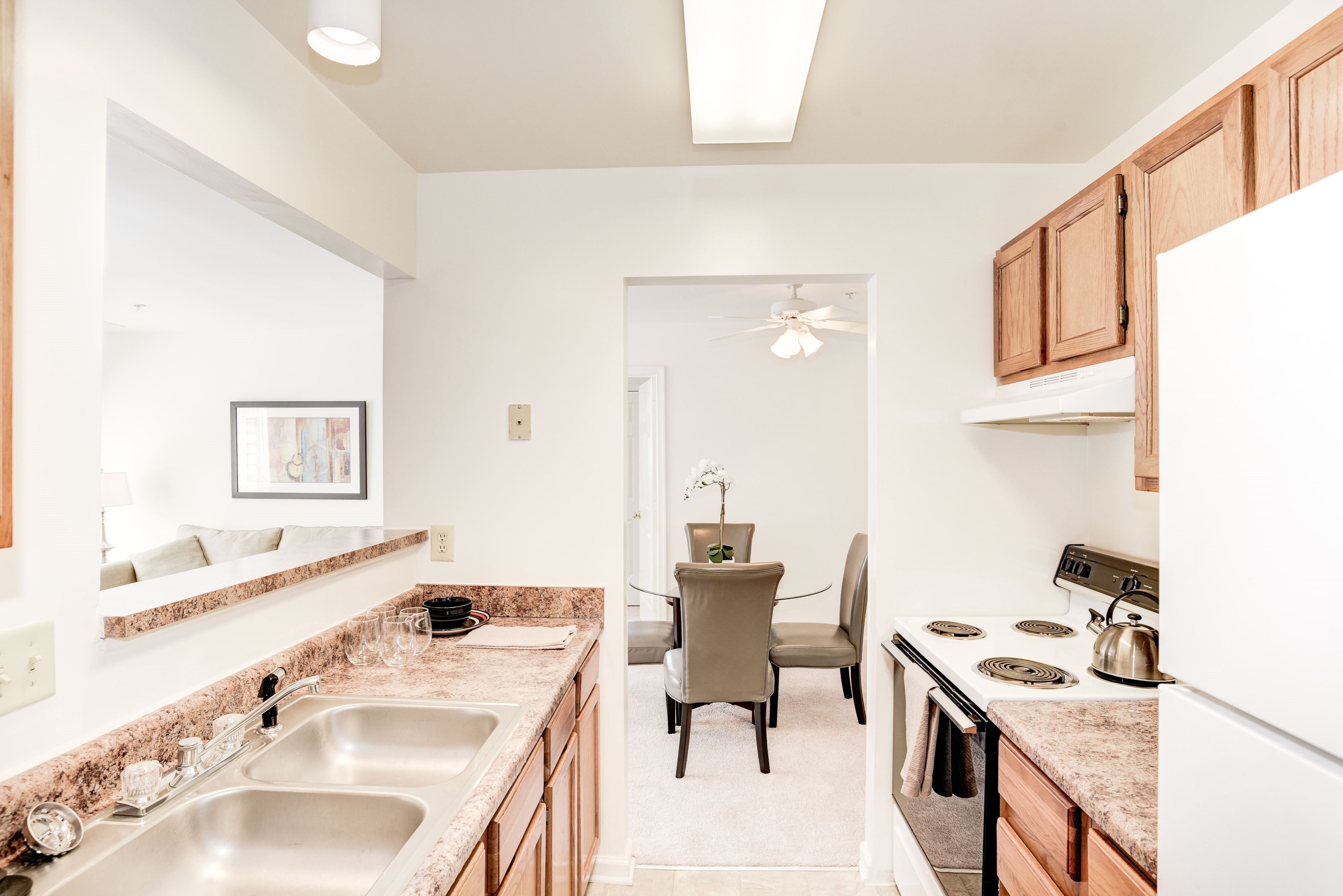 Townsend Square Apartments, 1100 Townsend Boulevard, Fredericksburg, VA