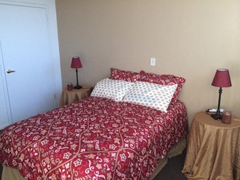 40 Jackson Street 1-3 Beds Apartment for Rent - Photo Gallery 3