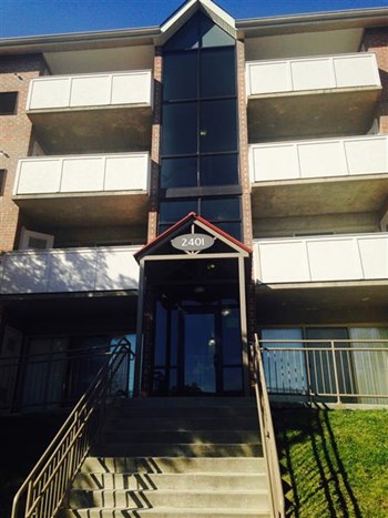 2406 Loyola Northway 1-3 Beds Apartment for Rent - Photo Gallery 2