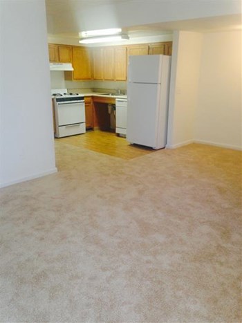 2406 Loyola Northway 1-3 Beds Apartment for Rent - Photo Gallery 5