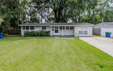 6104 Terry Parker Drive South 3 Beds Apartment for Rent