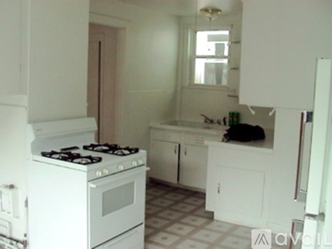Source URL: https://prod-avail.s3.amazonaws.com/public_images/31869729/listing/DSC00062.jpg