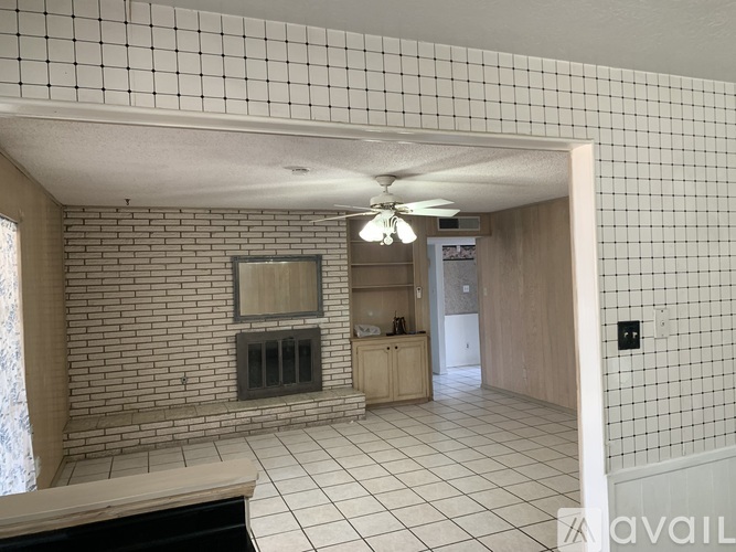 Source URL: https://prod-avail.s3.amazonaws.com/public_images/35038470/listing/IMG_0249_1_.JPG