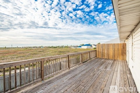 Source URL: https://prod-avail.s3.amazonaws.com/public_images/36863599/listing/14413cabana-29.jpg