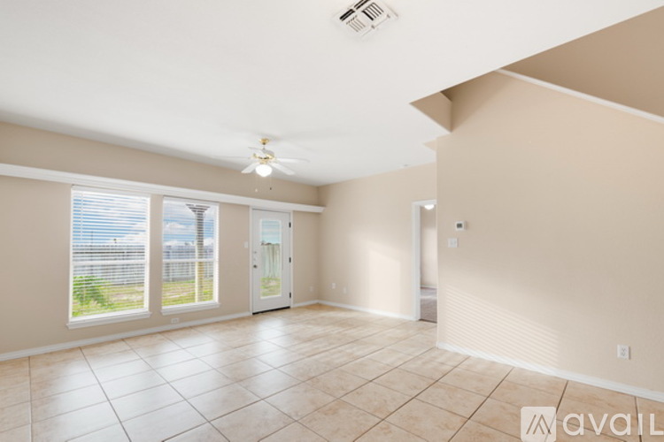 Source URL: https://prod-avail.s3.amazonaws.com/public_images/36863595/listing/14413cabana-14.jpg