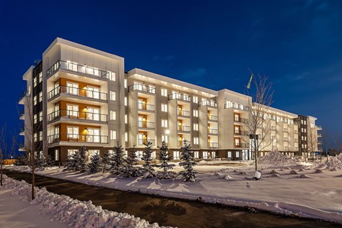 1211 - 63 Corner Glen Crescent NE 2 Beds Apartment for Rent