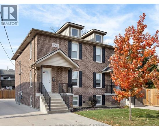 A house with the number 3340 on it.