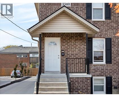 A house with the number 3340 on it.