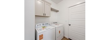 4/2 1440 sqft