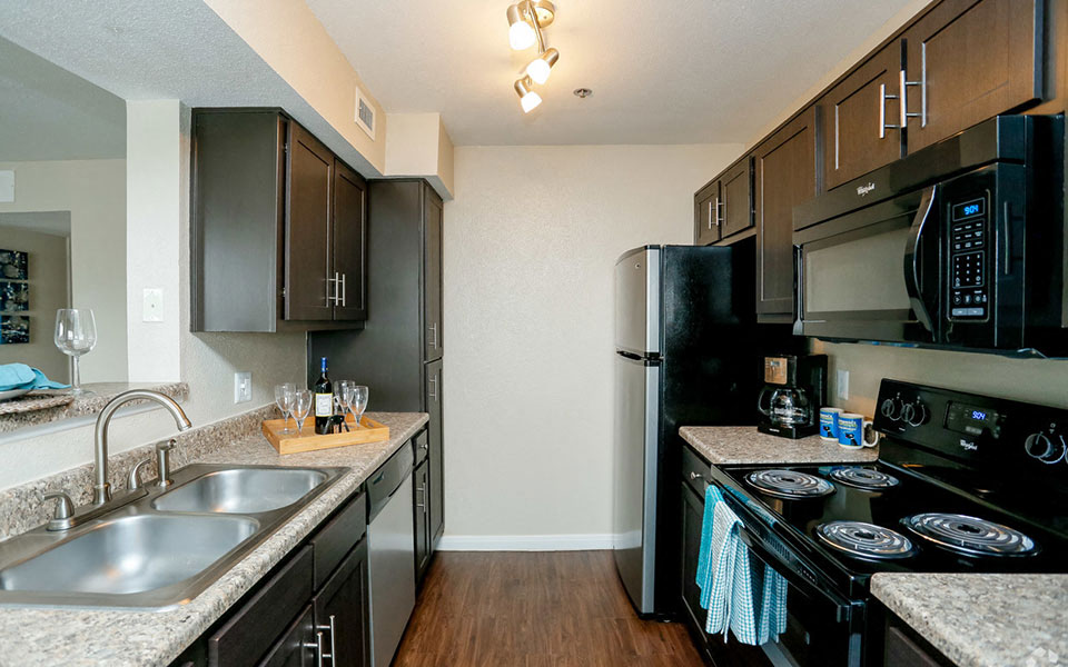 Hawthorne At South Shore