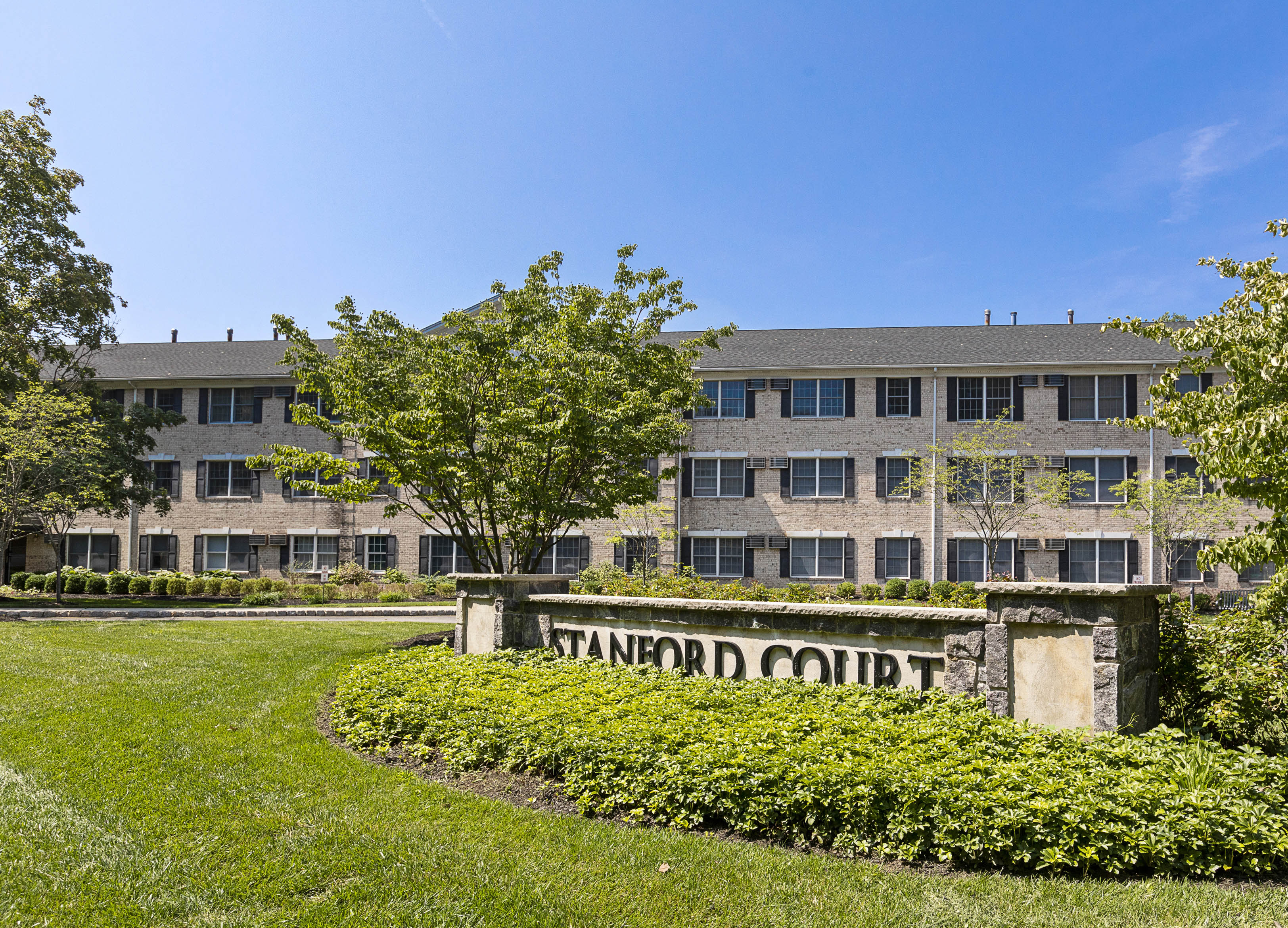 Stanford Court Apartments In Westwood Nj