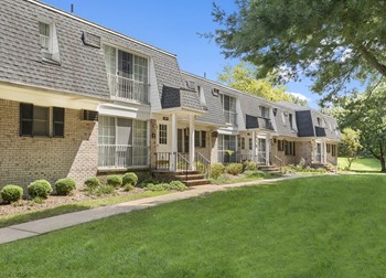 229 Collignon Way 1-2 Beds Apartment for Rent - Photo Gallery 2