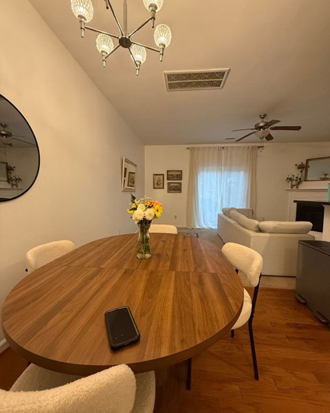 8 Mulberry Court 3 Beds Apartment for Rent