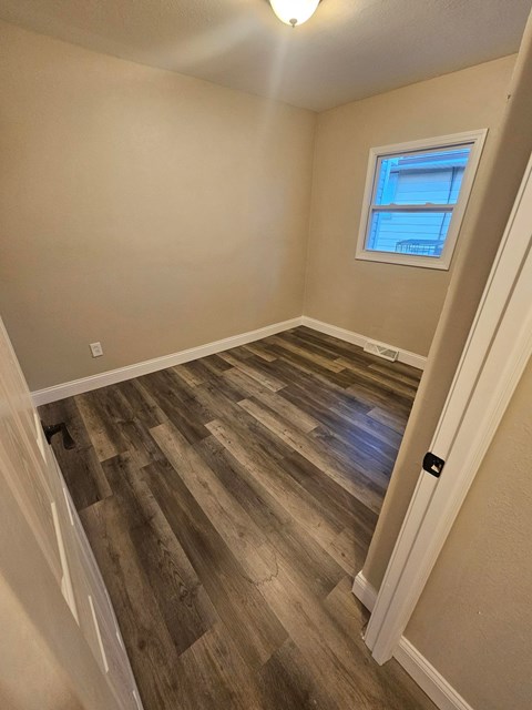 10100 VENTURA DR 3 Beds Apartment for Rent
