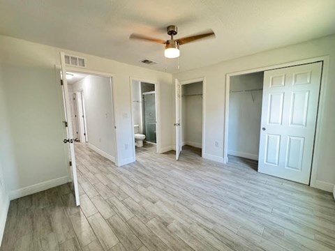 440 Dora Avenue 2 Beds Apartment for Rent