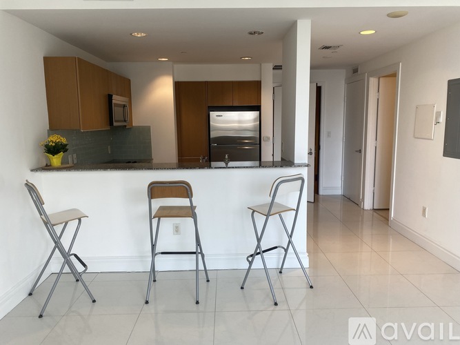 1060 Brickell Avenue Studio Apartment for Rent - Photo gallery 4