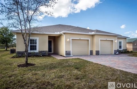 Two houses with the logo "avail" on the bottom right.