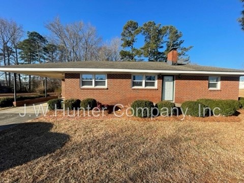 4841 BLOOMERY ROAD 3 Beds Apartment for Rent