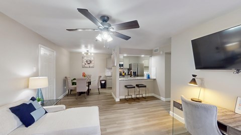1826 Esters Rd, 2 Beds Apartment for Rent