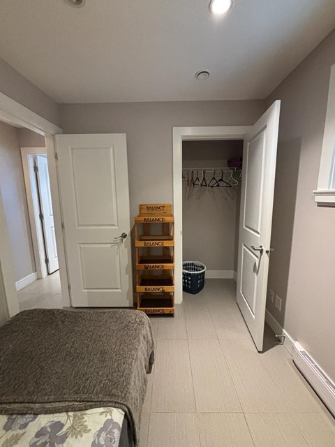 3188 East 16Th Avenue #Garden Suite 2 Beds Apartment for Rent