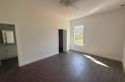 309 Lakewood Lane 3 Beds Apartment for Rent