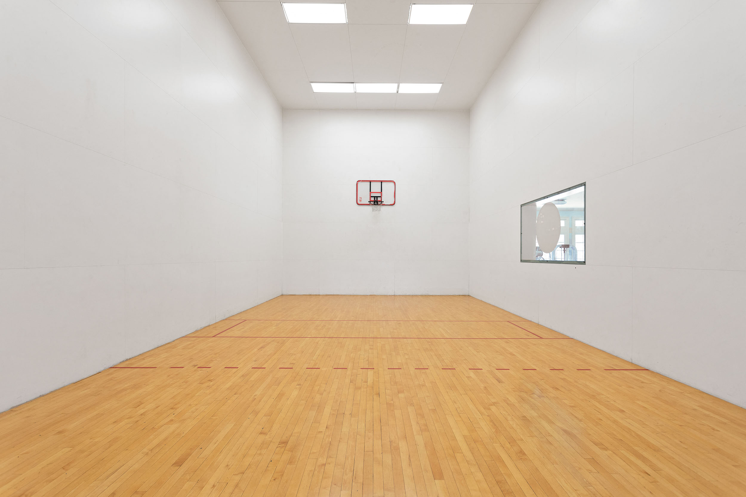 Indoor basketball court for residents of Walnut Hill Apartment Homes