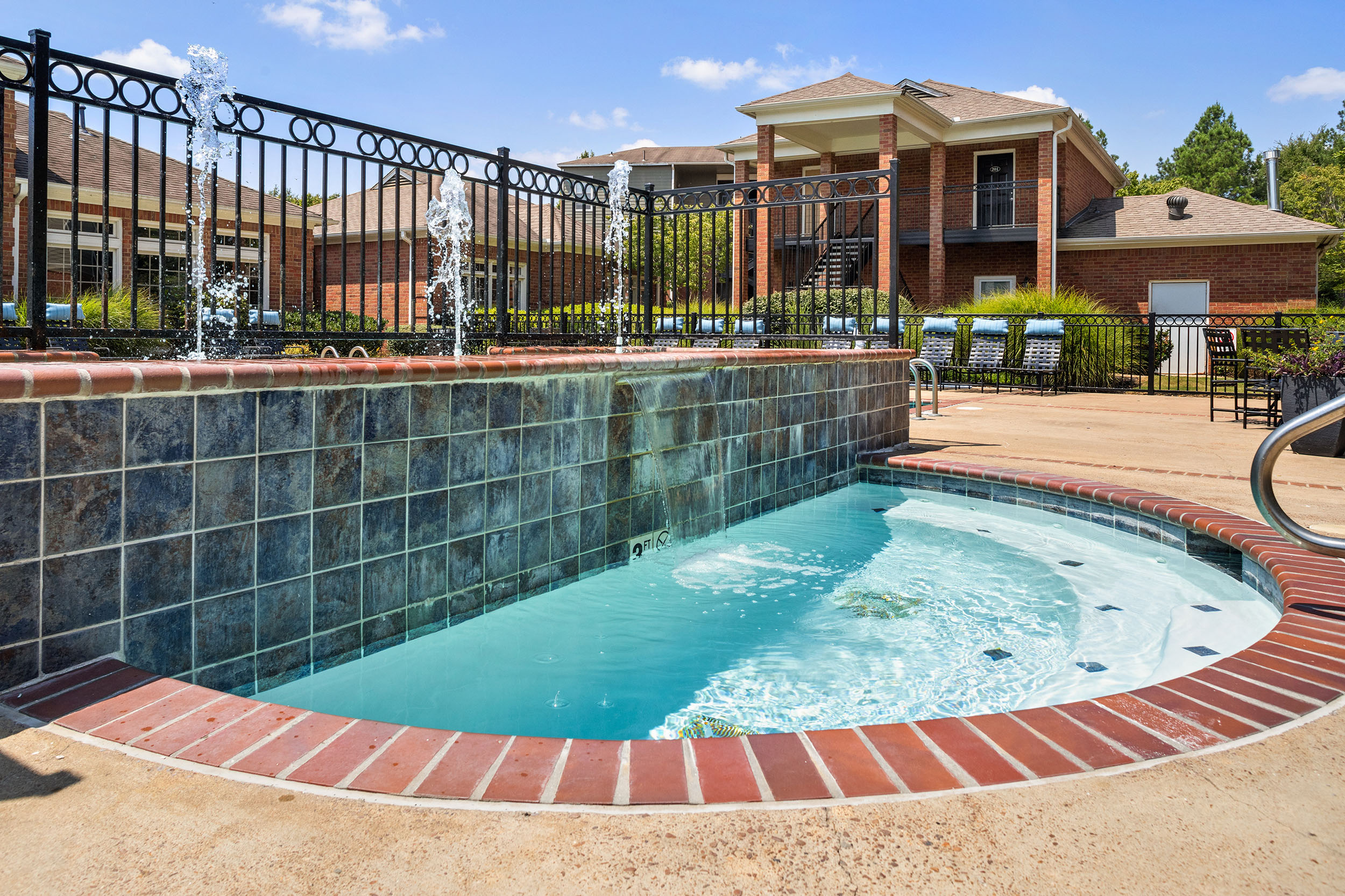 Outdoor jacuzzi tub with elegant finishes