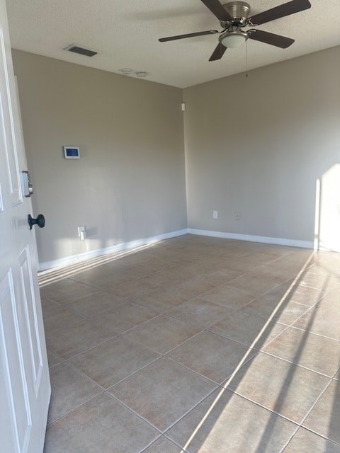 951 Bryan Ct 2 Beds Apartment for Rent