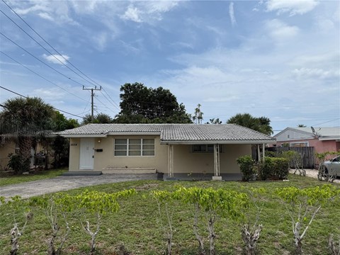 5654 Northeast 5Th Avenue 2 Beds Apartment for Rent