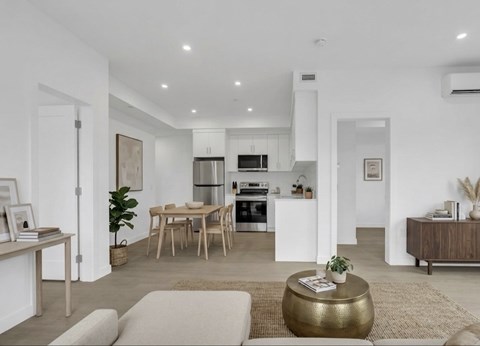 123 Front St Studio-2 Beds Apartment for Rent