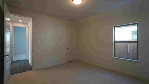 6104 Vester Trail 3 Beds Apartment for Rent