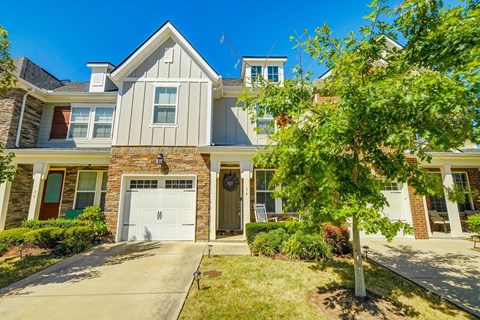 742 Tennypark Lane 3 Beds Apartment for Rent