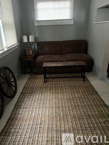 902 5th Ave S 3 Beds Single Family Home for Rent - Photo gallery 1