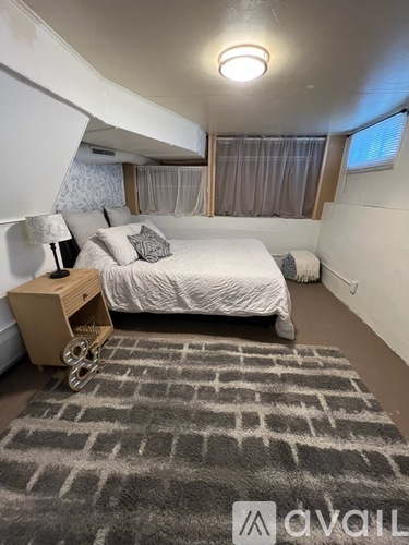 902 5th Ave S 3 Beds Single Family Home for Rent - Photo gallery 4