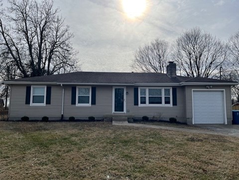 204 Maple St 3 Beds Apartment for Rent