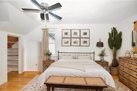 33 Merigold Street 4 Beds Apartment for Rent