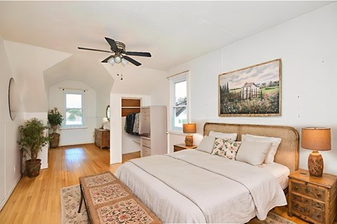 33 Merigold Street 4 Beds Apartment for Rent