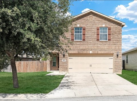 6802 Luckey Tree 4 Beds Apartment for Rent