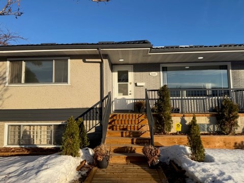 12410 134 Avenue Northwest 3 Beds Apartment for Rent