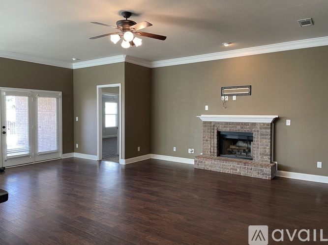Source URL: https://prod-avail.s3.amazonaws.com/public_images/33921233/listing/living1.jpeg
