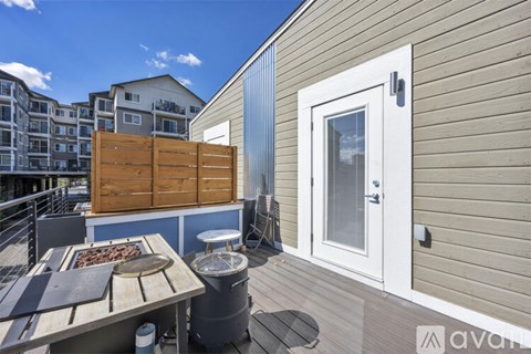 442 East 7Th Street 2 Beds Apartment for Rent
